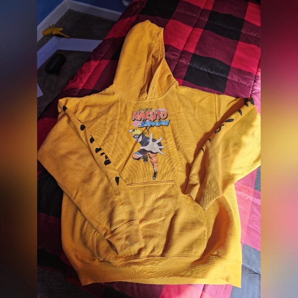 Naruto boy's hoodie sz small